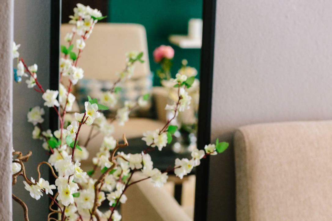 Cosy Downtown Studio - Suite Komotini Bagian luar foto